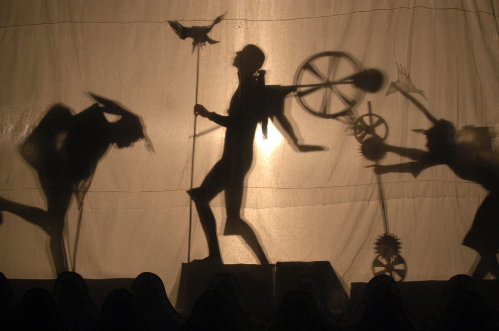 המסע של האנשים הכחולים (2004)