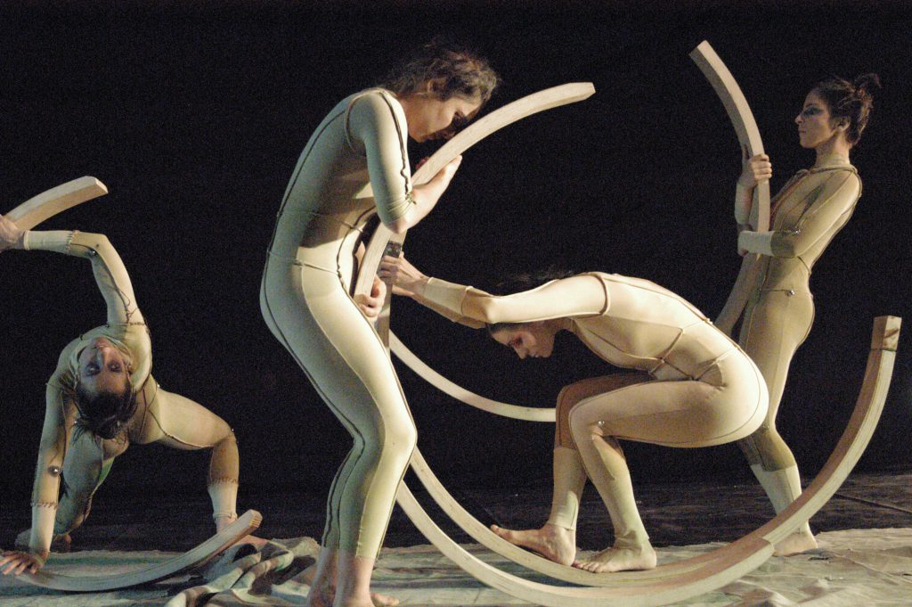 פולחן האביב (2003)
